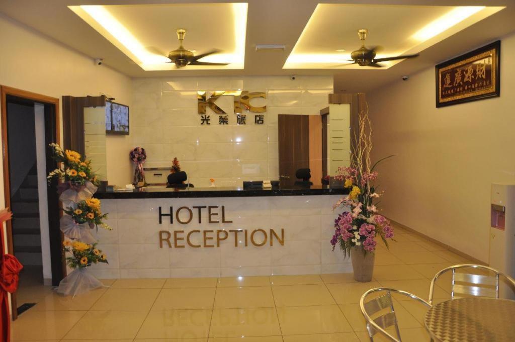 Ktc Hotel Sungkai Exterior photo