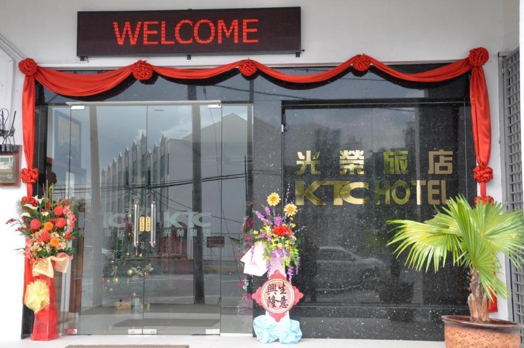 Ktc Hotel Sungkai Exterior photo