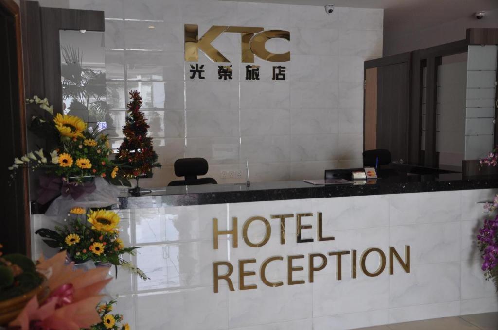 Ktc Hotel Sungkai Exterior photo